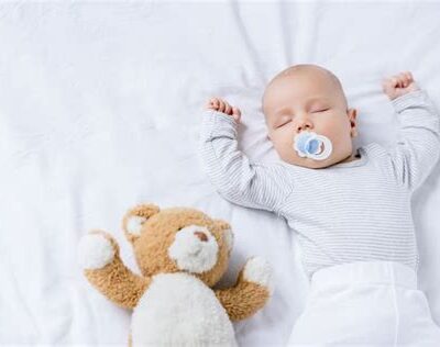 Bebek İçin İdeal Uyku Düzeni Nasıl Olmalıdır?